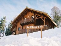 Les Chalets du Village Bois in La Joue du Loup (Frankreich)